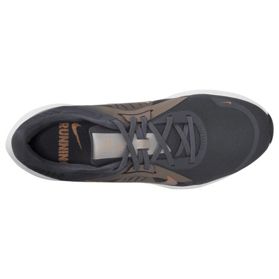 Nike Quest 5 W